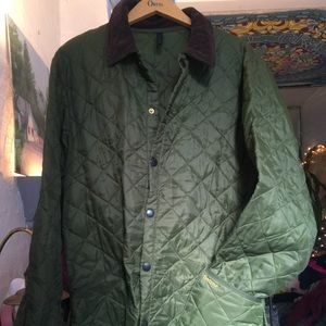 Barbour Liddesdale Jacket in Hunter Green Large